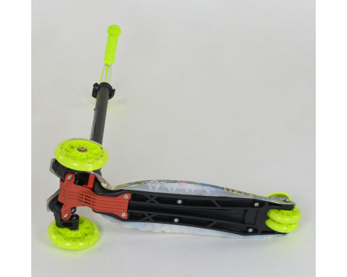 Дитячий самокат Best Scooter A 24647. Пластмасовий, 4 PU колеса з підсвічуванням. Зелений