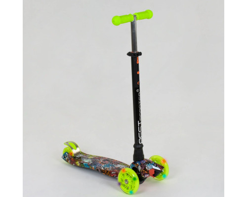 Дитячий самокат Best Scooter A 25470. Пластмасовий, 4 PU колеса з підсвічуванням. Зелений