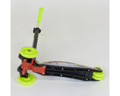 Дитячий самокат Best Scooter A 25470. Пластмасовий, 4 PU колеса з підсвічуванням. Зелений