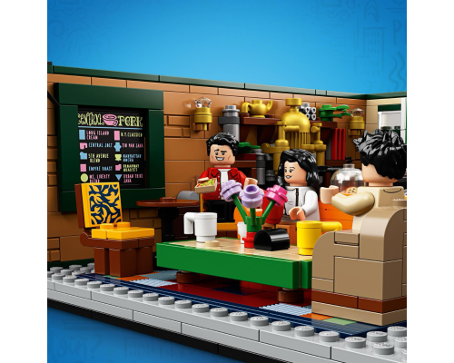 Конструктор Central Perk Friends Центральна кав'ярня на 1070 деталей