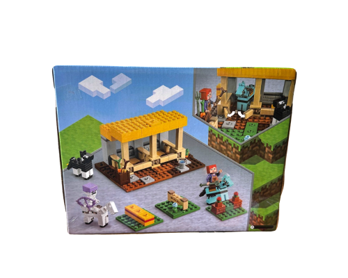 Конструктор Minecraft Стайня на 241 деталь (91171)