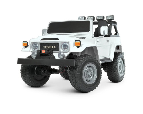 Дитячий електромобіль Джип Toyota Bambi M 4968EBLR-1 (24V) з пультом управління. Білий