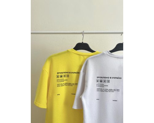 Стильна футболка в стилі oversize з приспущеним рукавом