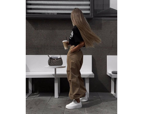 Укорочена модна футболка у стилі oversize. Жіноча футболка Кулір