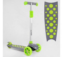 Дитячий самокат Best Scooter LK-70111. Підсвічування деки, коліс та дисків, PU колеса, знімне кермо. Зелений